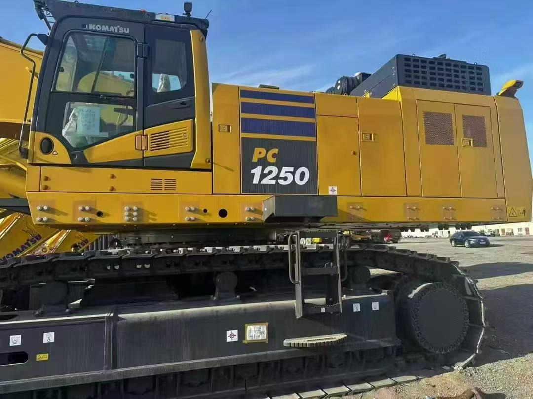 KOMATSU PC1250-11R - Crawler excavator: picture 2 KOMATSU PC1250-11R - Crawler excavator: picture 2