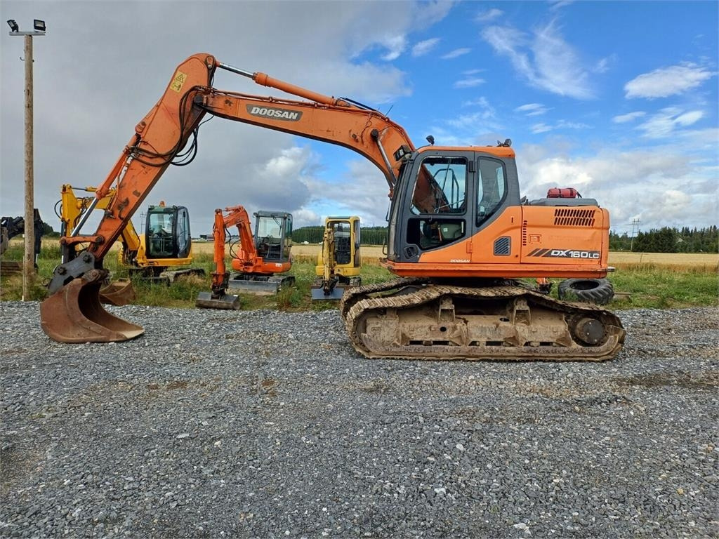 Doosan DX160LC Metsä alustalla  - Crawler excavator: picture 2 Doosan DX160LC Metsä alustalla  - Crawler excavator: picture 2