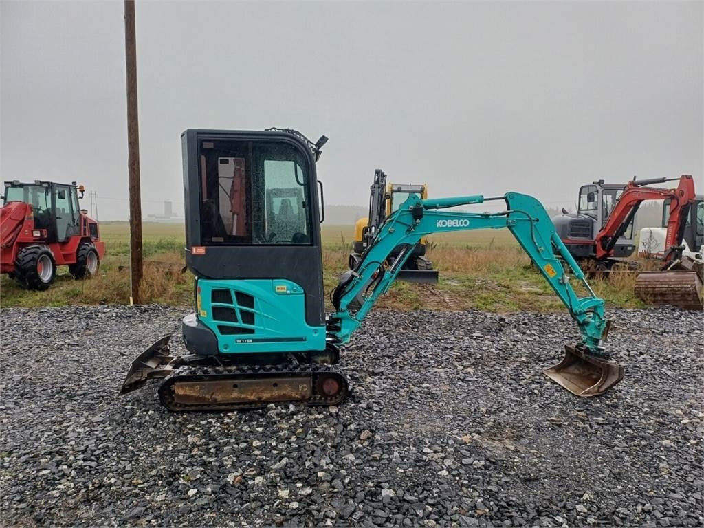 Kobelco SK17SR-3 Kallistajalla  - Mini excavator: picture 5 Kobelco SK17SR-3 Kallistajalla  - Mini excavator: picture 5