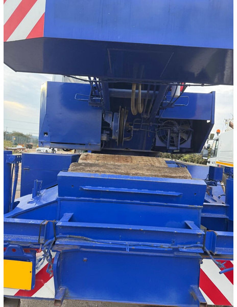 Tadano AR 300E - Truck mounted crane: picture 5 Tadano AR 300E - Truck mounted crane: picture 5