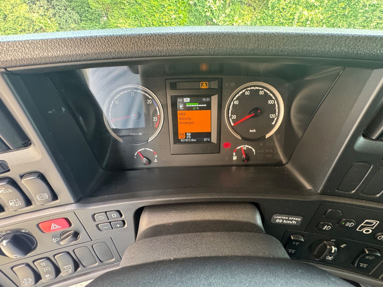 Scania R450/Kupplungspedal/6x2/2xBett/Top-Zustand! - Curtainsider truck: picture 5 Scania R450/Kupplungspedal/6x2/2xBett/Top-Zustand! - Curtainsider truck: picture 5