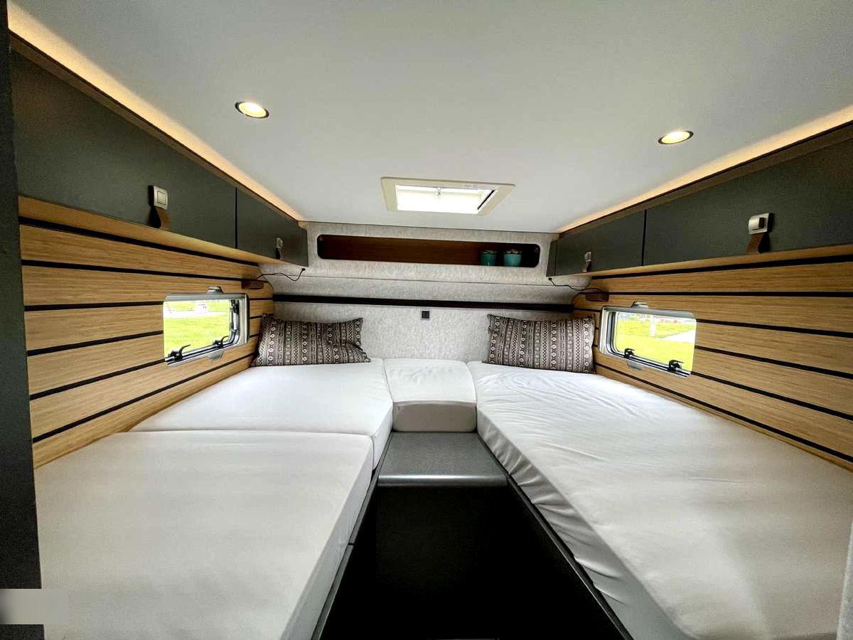 New Semi-integrated motorhome Hymer MLT 580 4x4: picture 15