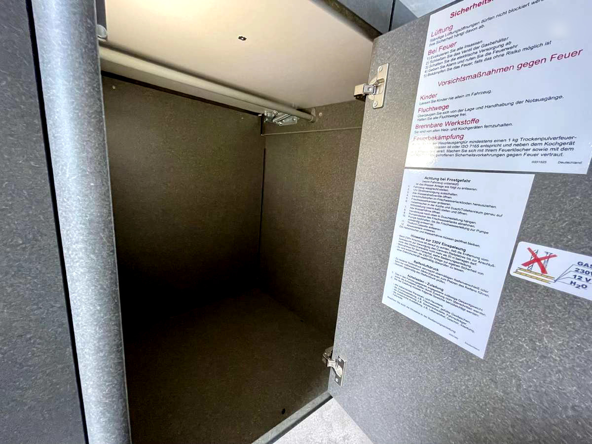 New Semi-integrated motorhome Hymer MLT 580 4x4: picture 20