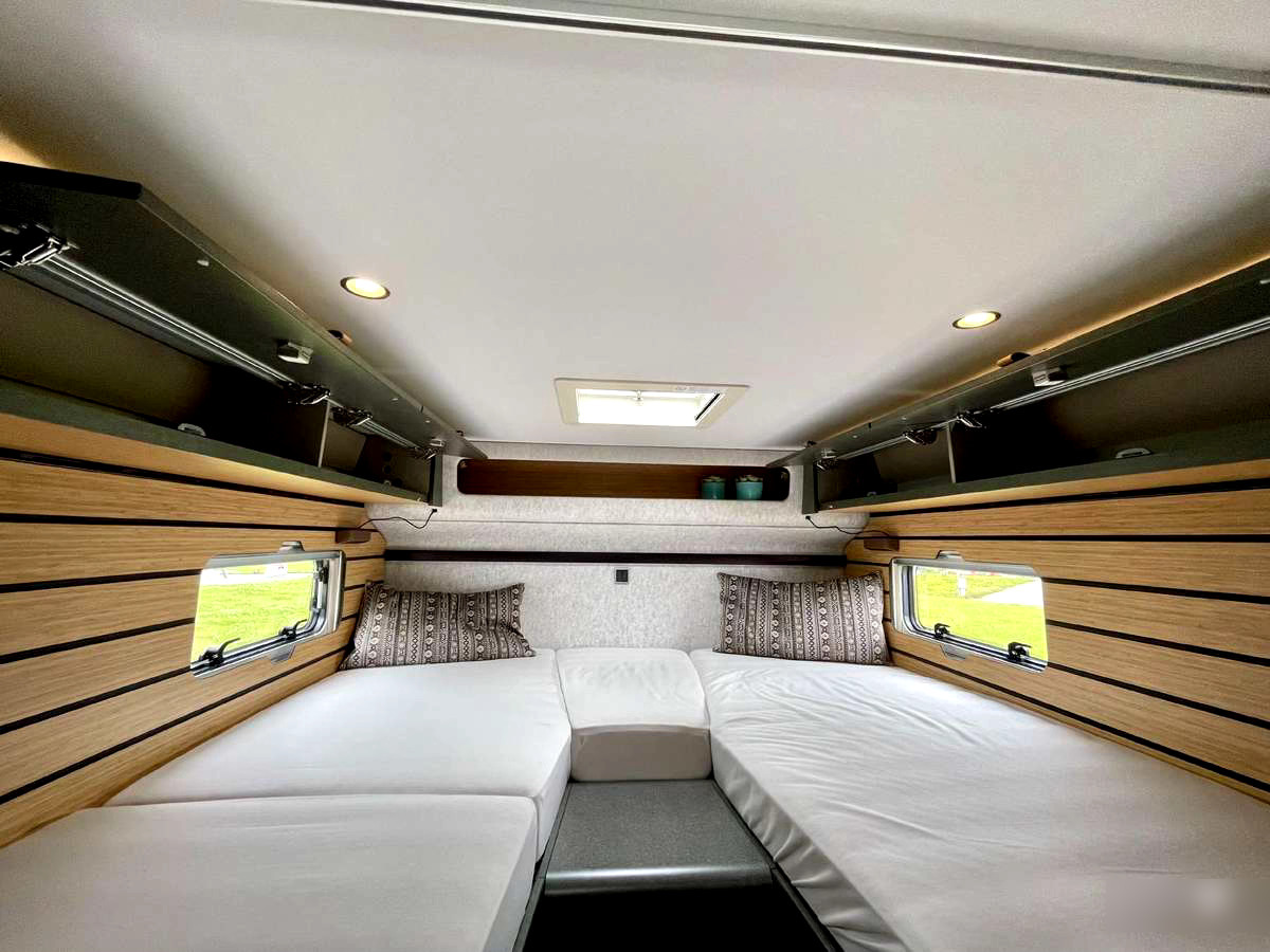 New Semi-integrated motorhome Hymer MLT 580 4x4: picture 14