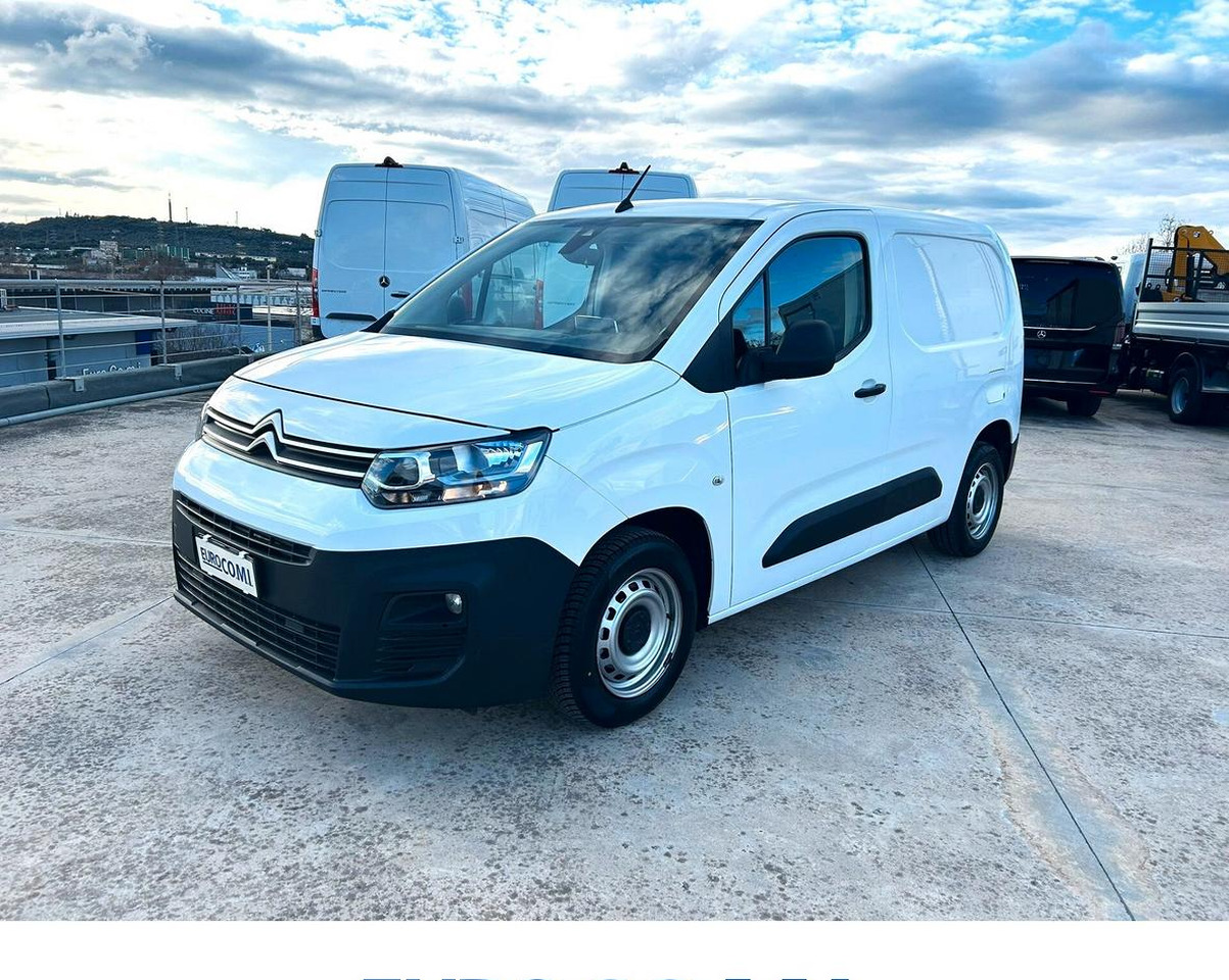 Citroen Berligno 1.6 HDi 100 cv 3 posti - Small van: picture 1 Citroen Berligno 1.6 HDi 100 cv 3 posti - Small van: picture 1