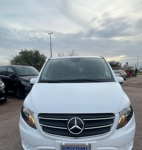Mercedes-benz Vito 2.0 119 CDI PL Tourer Select Ex - Car: picture 3 Mercedes-benz Vito 2.0 119 CDI PL Tourer Select Ex - Car: picture 3