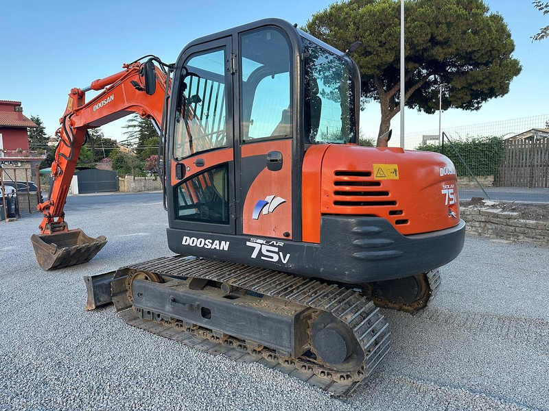 Doosan SOLAR 75V - Excavator: picture 5 Doosan SOLAR 75V - Excavator: picture 5