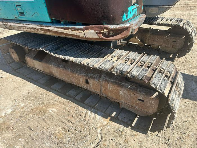 Excavator Kobelco SK60: picture 17