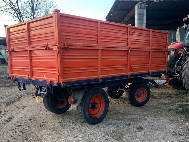 RIMORCHIO AGRICOLO RIBALTABILE TRILATERALE - Farm tipping trailer/ Dumper: picture 2 RIMORCHIO AGRICOLO RIBALTABILE TRILATERALE - Farm tipping trailer/ Dumper: picture 2
