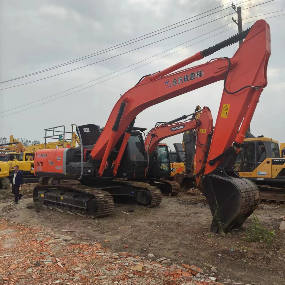 HITACHI ZX240 - Crawler excavator: picture 4 HITACHI ZX240 - Crawler excavator: picture 4