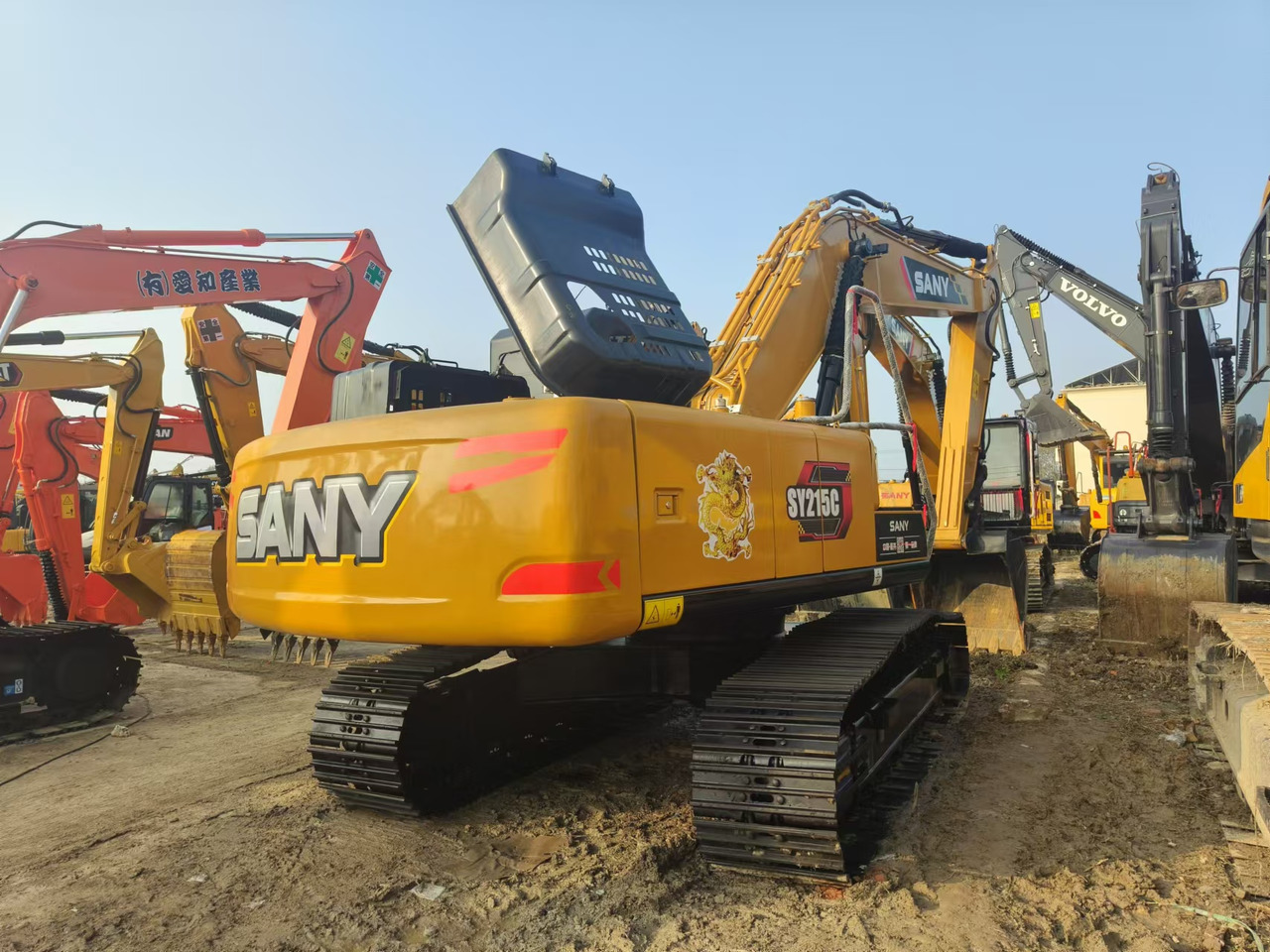 SANY SY215C - Crawler excavator: picture 3 SANY SY215C - Crawler excavator: picture 3
