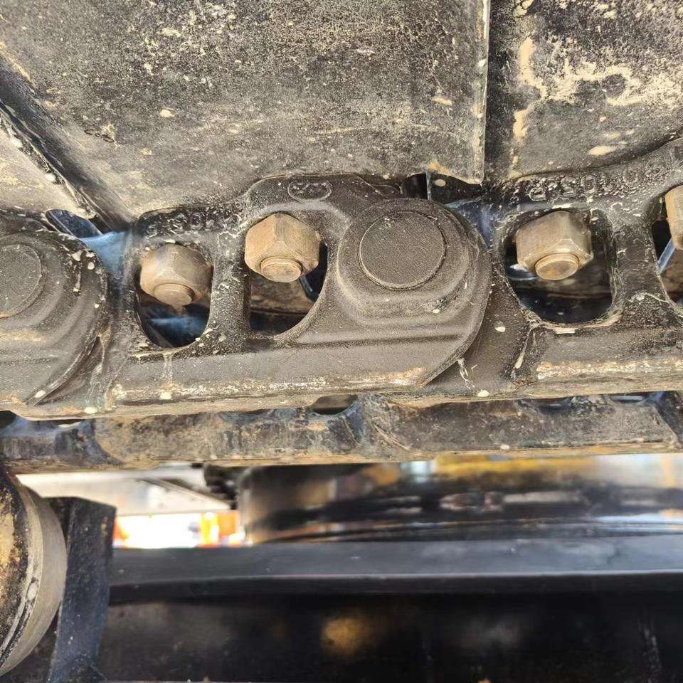 Crawler excavator SANY SY245H: picture 15 Crawler excavator SANY SY245H: picture 15