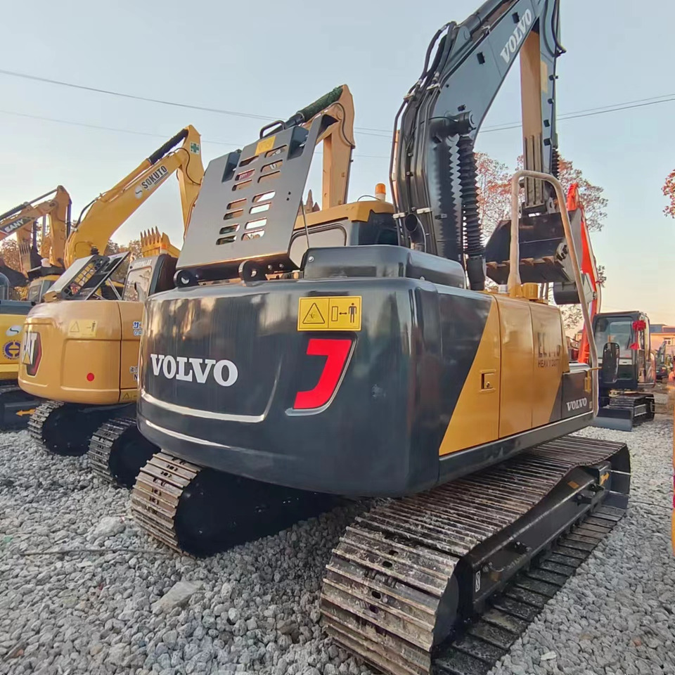 VOLVO EC140 - Crawler excavator: picture 4 VOLVO EC140 - Crawler excavator: picture 4