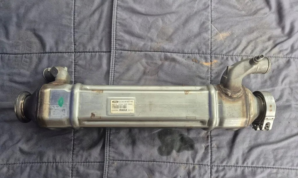 FORD GC46 9F464 AC - EGR cooler: picture 1 FORD GC46 9F464 AC - EGR cooler: picture 1