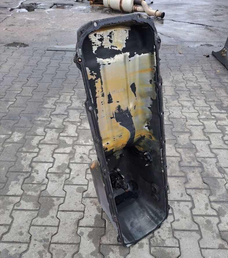 RENAULT MISA MISKA OLEJOWA SILNIKA METALOWA RENAULT PREMIUM KERAX LANDER DXI 11 - Oil pan for Truck: picture 5 RENAULT MISA MISKA OLEJOWA SILNIKA METALOWA RENAULT PREMIUM KERAX LANDER DXI 11 - Oil pan for Truck: picture 5