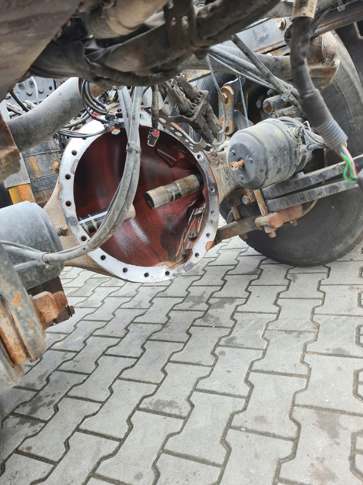 RENAULT RAMA WZMACNIANA OSIE RENAULT GAMA T 6x2 BOOGIE ZDEKOMPLETOWANA 2022 ROK - Frame/ Chassis for Truck: picture 4 RENAULT RAMA WZMACNIANA OSIE RENAULT GAMA T 6x2 BOOGIE ZDEKOMPLETOWANA 2022 ROK - Frame/ Chassis for Truck: picture 4