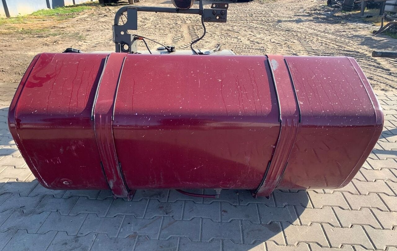 Renault ZBIORNIK PALIWA RENAULT GAMA T LOW DECK 150x69x56 1 - Fuel tank for Truck: picture 4 Renault ZBIORNIK PALIWA RENAULT GAMA T LOW DECK 150x69x56 1 - Fuel tank for Truck: picture 4