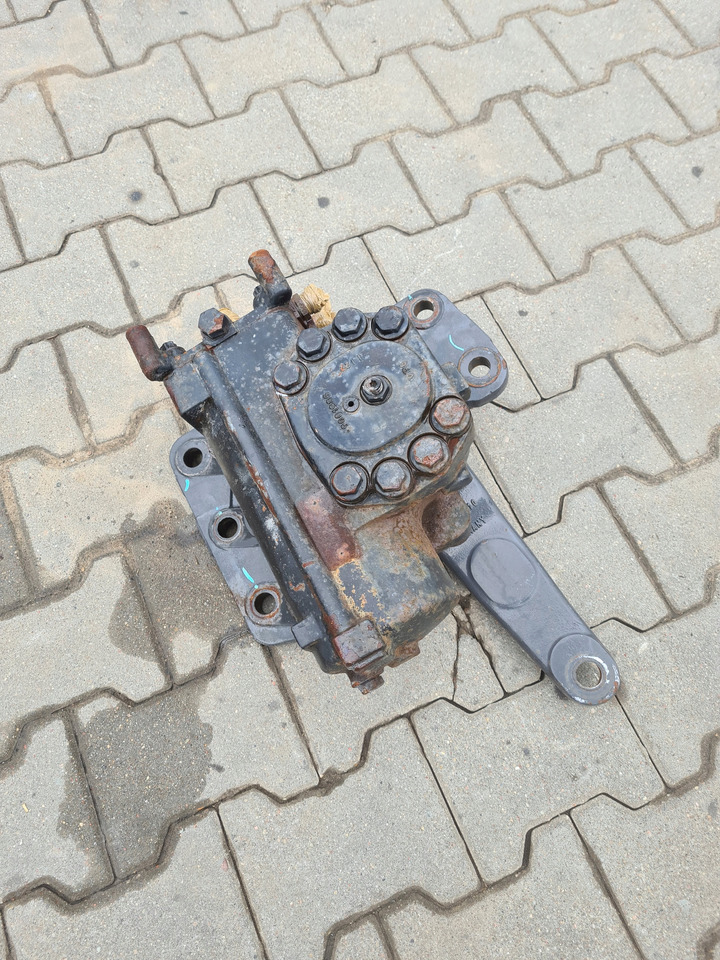 VOLVO KOLUMNA PRZEKŁADNIA KIEROWNICZA VOLVO FH 4 FM 4 FH 5 FM 5 - Steering gear for Truck: picture 1 VOLVO KOLUMNA PRZEKŁADNIA KIEROWNICZA VOLVO FH 4 FM 4 FH 5 FM 5 - Steering gear for Truck: picture 1