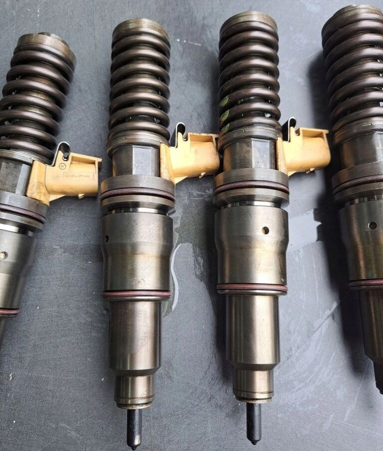 VOLVO POMPOWTRYSKIWACZE POMPOWTRYSKI KOMPLET VOLVO FH 16 D16 20564930 - Injector for Truck: picture 2 VOLVO POMPOWTRYSKIWACZE POMPOWTRYSKI KOMPLET VOLVO FH 16 D16 20564930 - Injector for Truck: picture 2