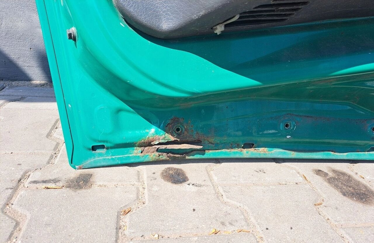 Volvo KOMPLETNE LEWE FH 12 13 Volvo - Door and parts for Truck: picture 2 Volvo KOMPLETNE LEWE FH 12 13 Volvo - Door and parts for Truck: picture 2