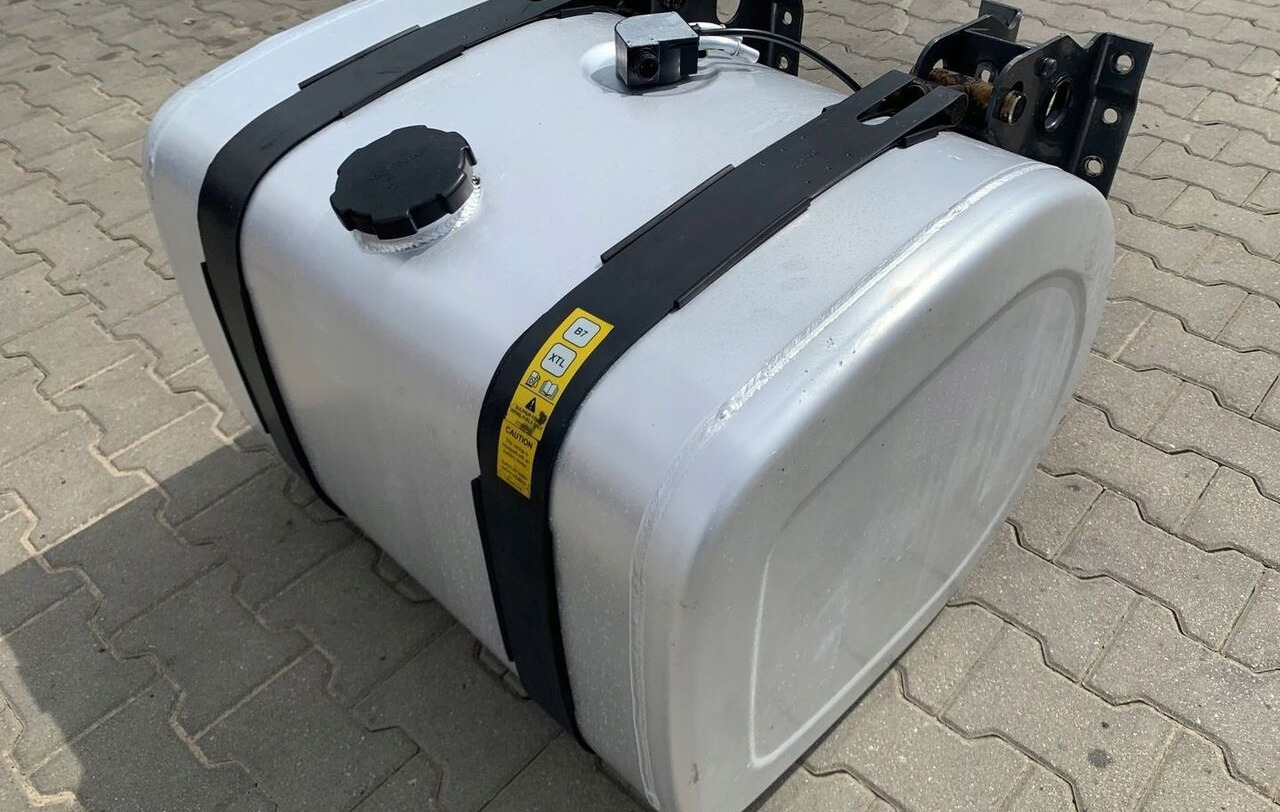 Volvo ZBIORNIK PALIWA RENAULT GAMA T VOLVO FH 4 FM 4 LOW DECK 82x69x56 21516469 - Fuel tank for Truck: picture 4 Volvo ZBIORNIK PALIWA RENAULT GAMA T VOLVO FH 4 FM 4 LOW DECK 82x69x56 21516469 - Fuel tank for Truck: picture 4