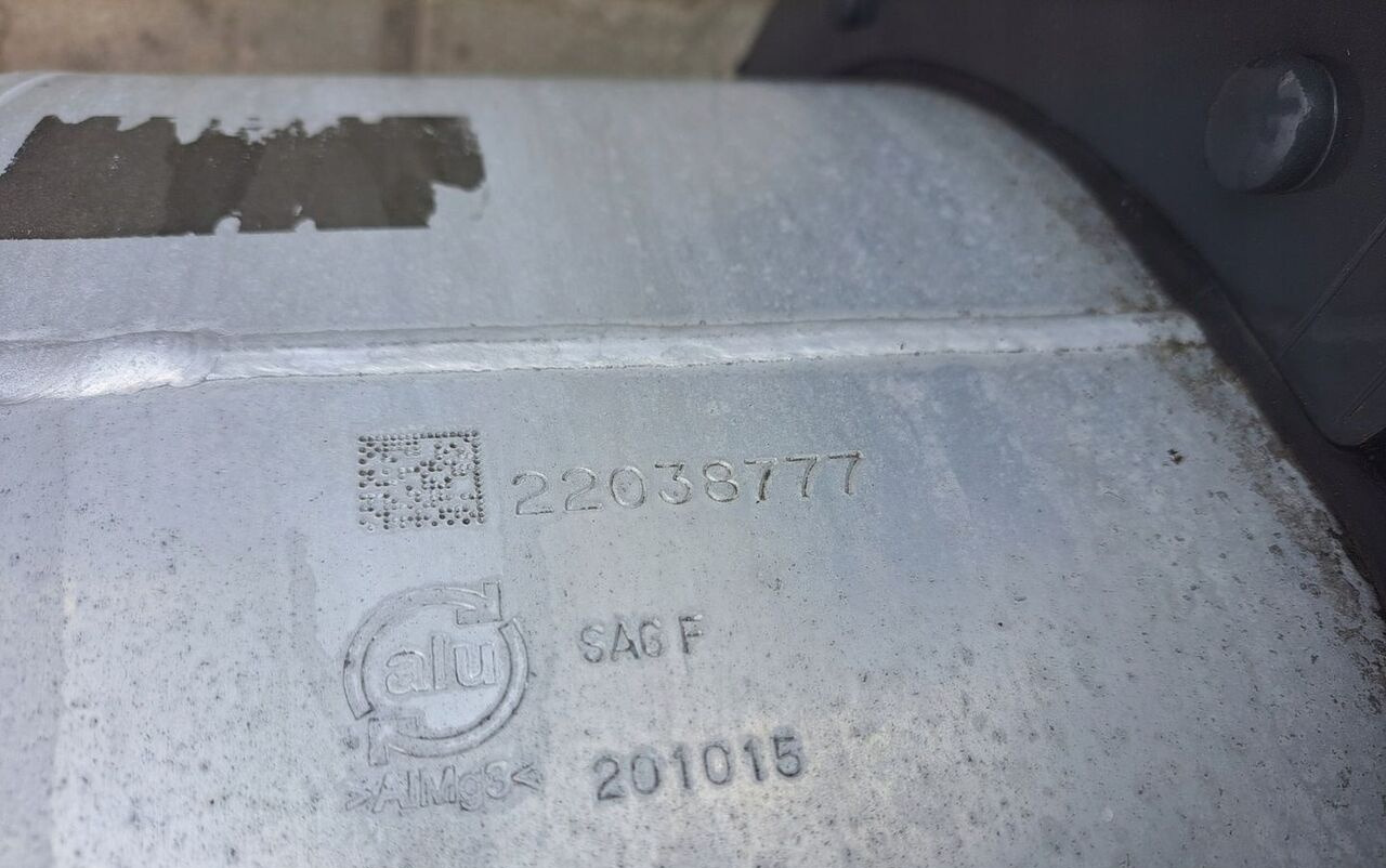 ZBIORNIK PALIWA RENAULT GAMA T VOLVO FH 4 FM 4 LOW DECK 100x69x5 22038777 - Fuel tank for Truck: picture 5 ZBIORNIK PALIWA RENAULT GAMA T VOLVO FH 4 FM 4 LOW DECK 100x69x5 22038777 - Fuel tank for Truck: picture 5