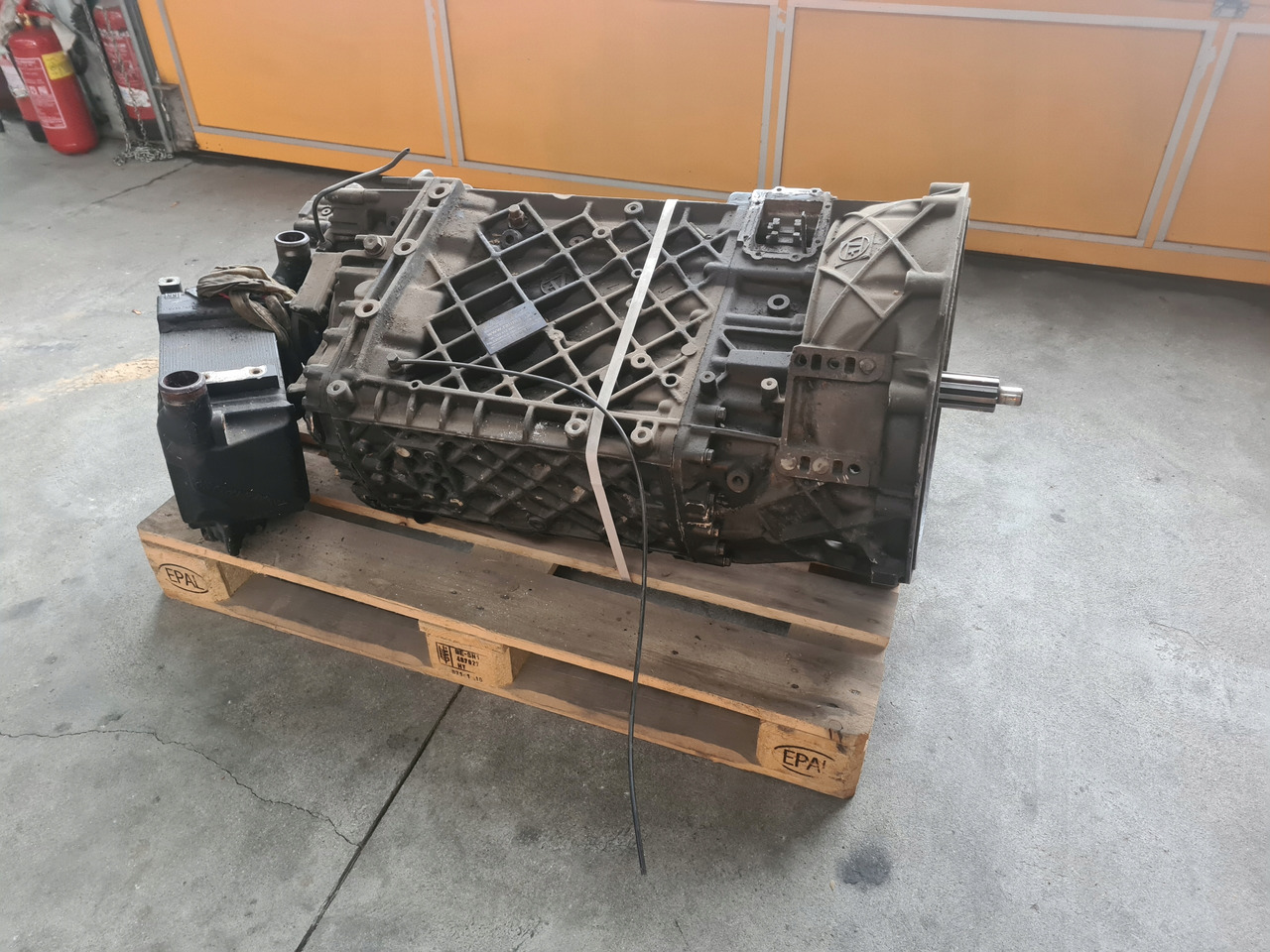 Gearbox for Truck ZF SKRZYNIA BIEGÓW MANUALNA ZF NEW ECOSPLIT 16S2221 TD Z RETARDEREM: picture 6 Gearbox for Truck ZF SKRZYNIA BIEGÓW MANUALNA ZF NEW ECOSPLIT 16S2221 TD Z RETARDEREM: picture 6