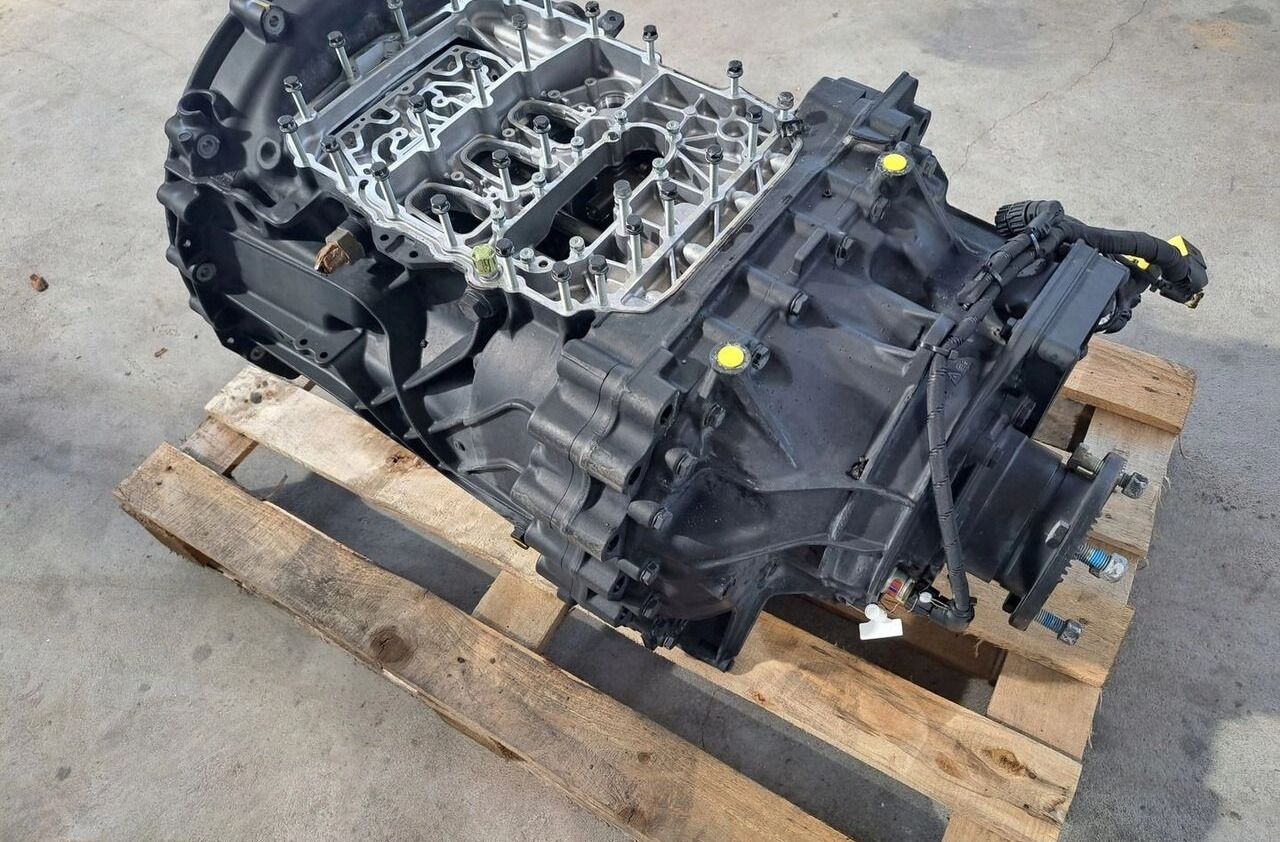 ZF TRAXON - Gearbox for Truck: picture 2 ZF TRAXON - Gearbox for Truck: picture 2