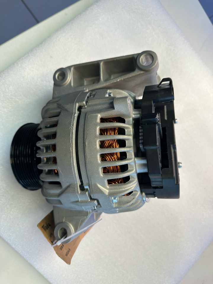 Woda Mercedes-Benz - Alternator for Commercial vehicle: picture 1 Woda Mercedes-Benz - Alternator for Commercial vehicle: picture 1