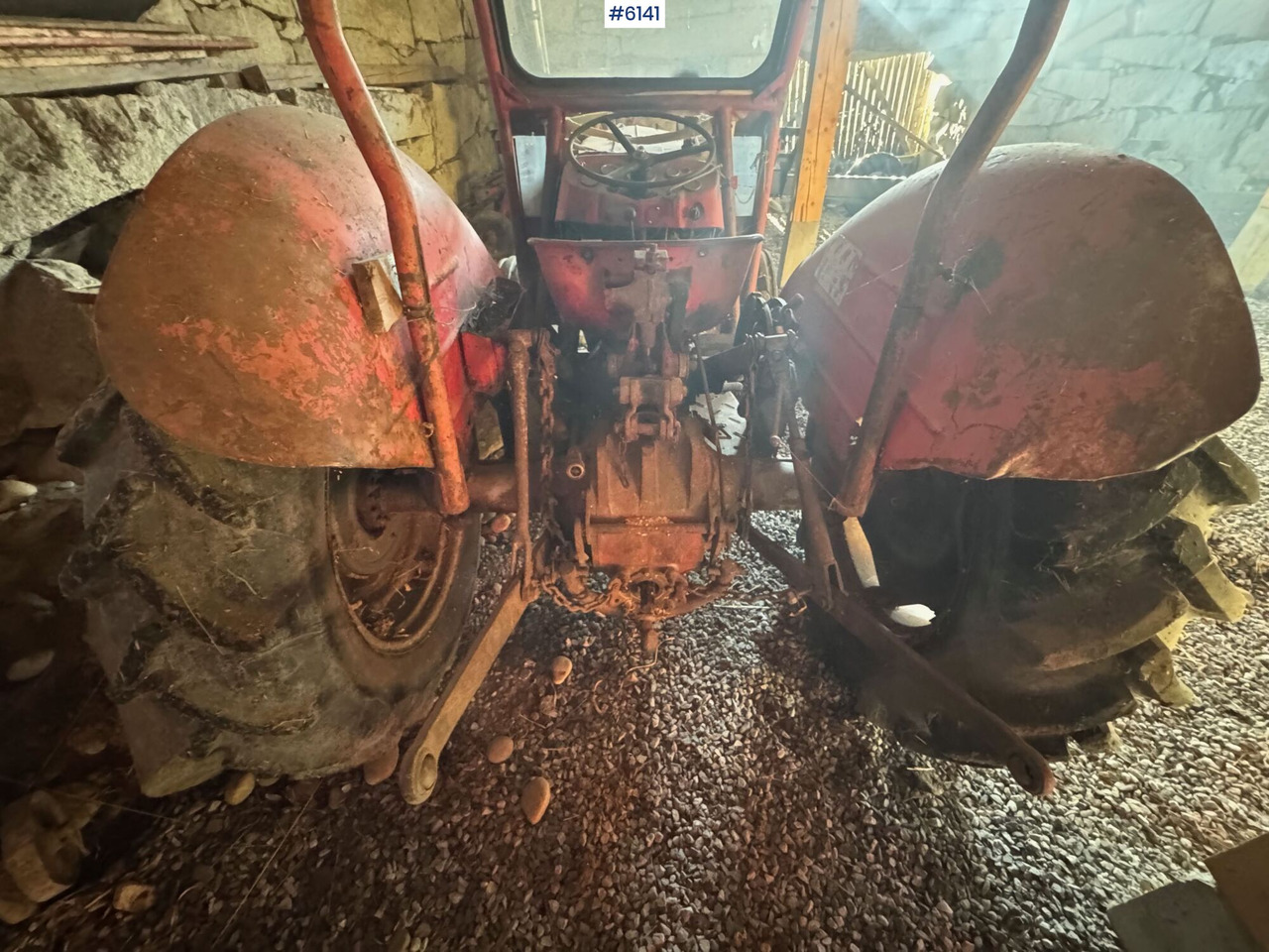 Farm tractor 1967 Massey Ferguson 135. WATCH VIDEO!: picture 11