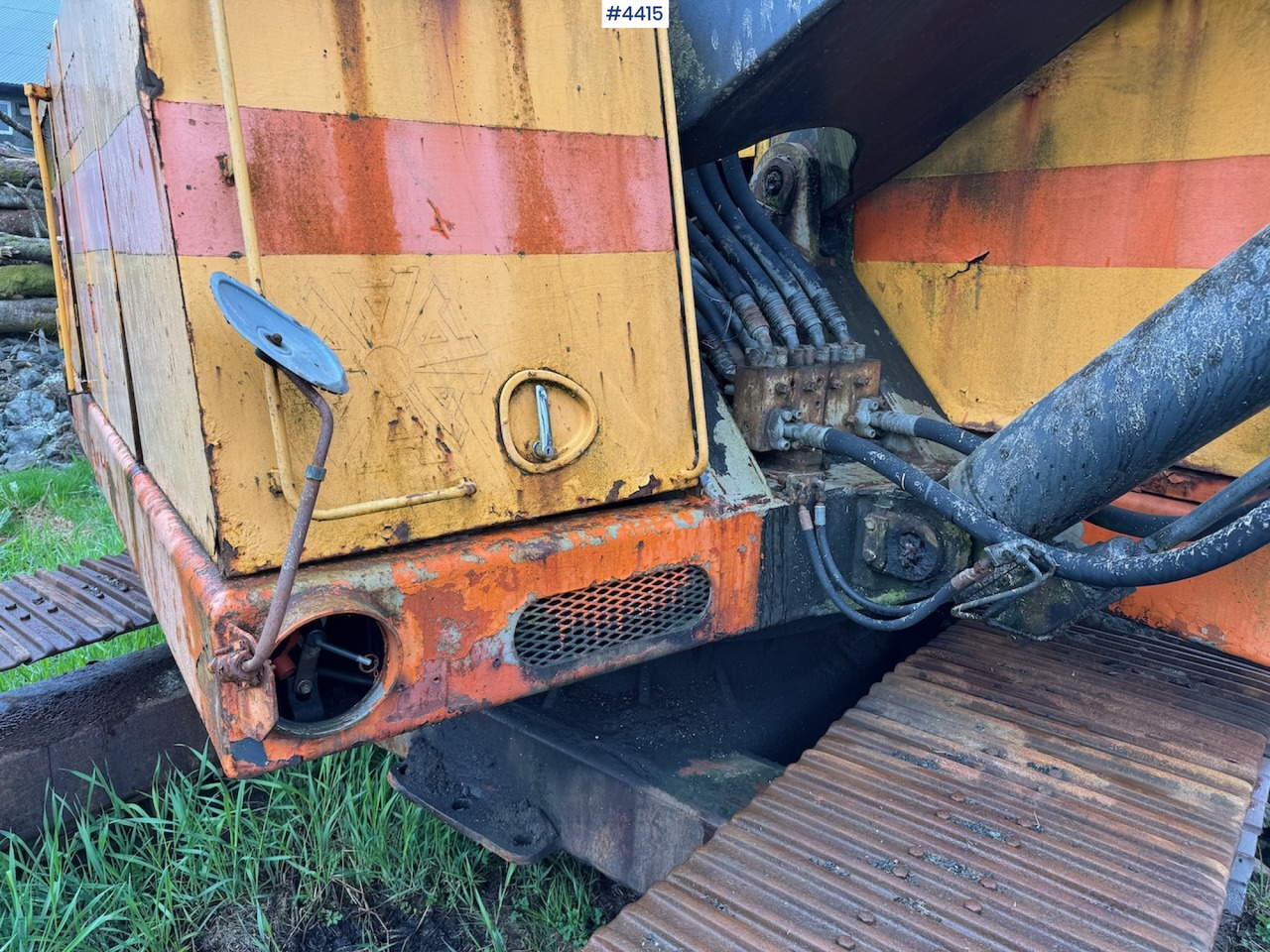 Excavator 1981 Åkerman H9B LC. SEE VIDEO.: picture 10