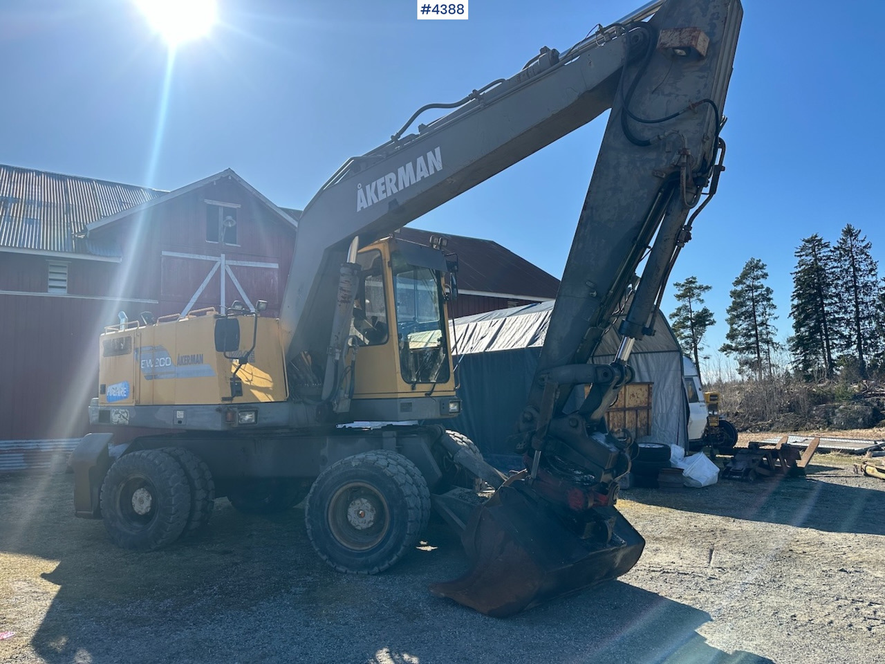 1995 Åkermann EW200 Wheel machine w/ grading bucket og tiltrotator. WATCH VIDEO. - Wheel excavator: picture 1 1995 Åkermann EW200 Wheel machine w/ grading bucket og tiltrotator. WATCH VIDEO. - Wheel excavator: picture 1