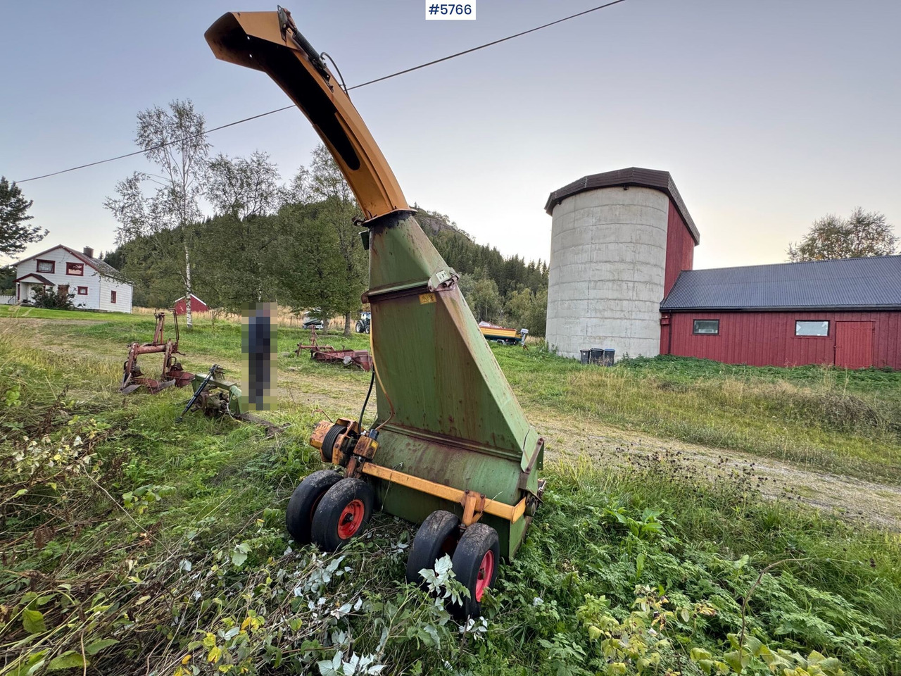 1996 Serigstad Forage Harvester FS 134 - Tedding equipment: picture 2 1996 Serigstad Forage Harvester FS 134 - Tedding equipment: picture 2