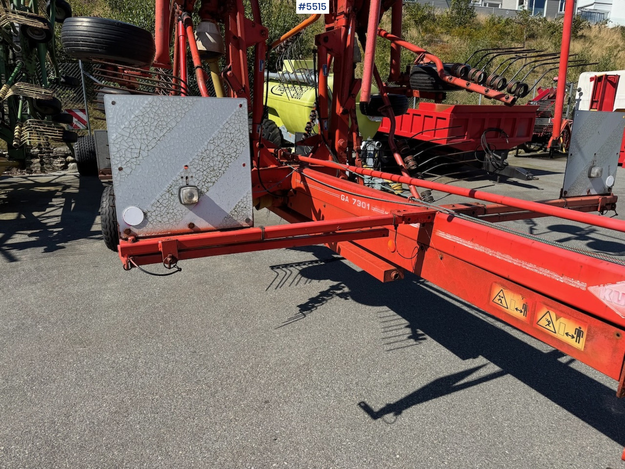 Tedding equipment 2002 Kuhn GA 7301 Collecting rake: picture 18 Tedding equipment 2002 Kuhn GA 7301 Collecting rake: picture 18