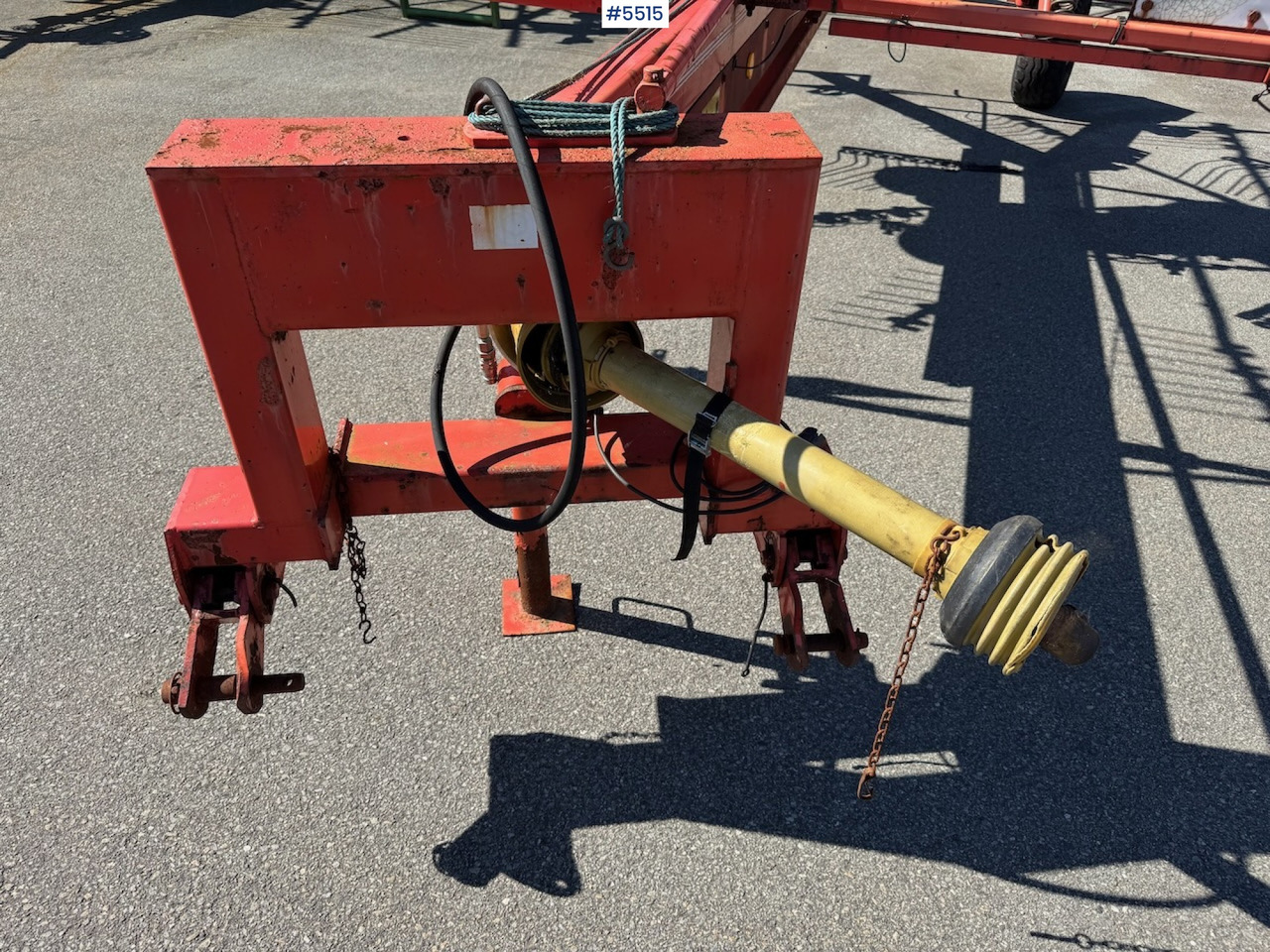 Tedding equipment 2002 Kuhn GA 7301 Collecting rake: picture 19 Tedding equipment 2002 Kuhn GA 7301 Collecting rake: picture 19