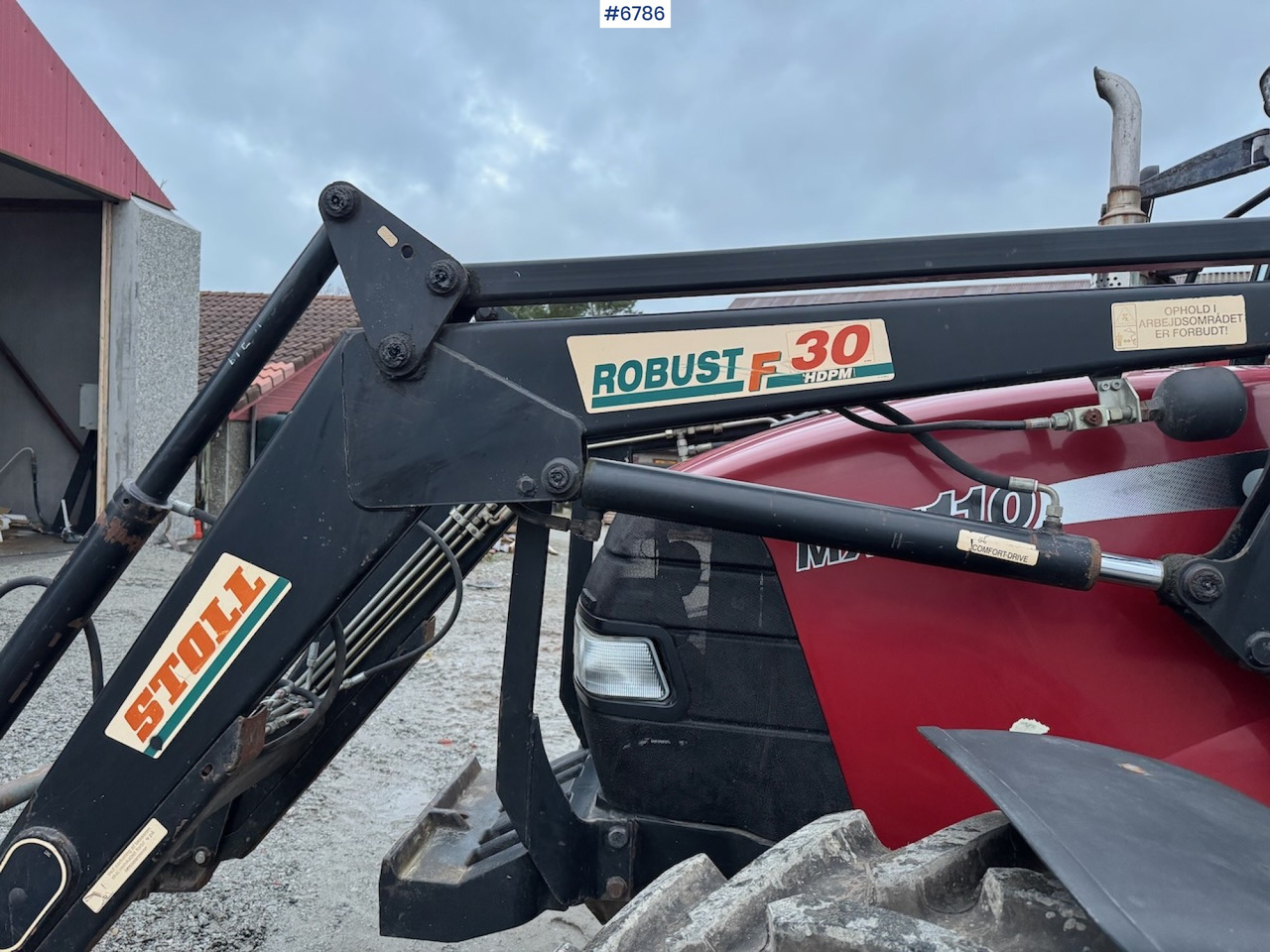 2004 Case MXU 110 w/ front loader. - Farm tractor: picture 3 2004 Case MXU 110 w/ front loader. - Farm tractor: picture 3