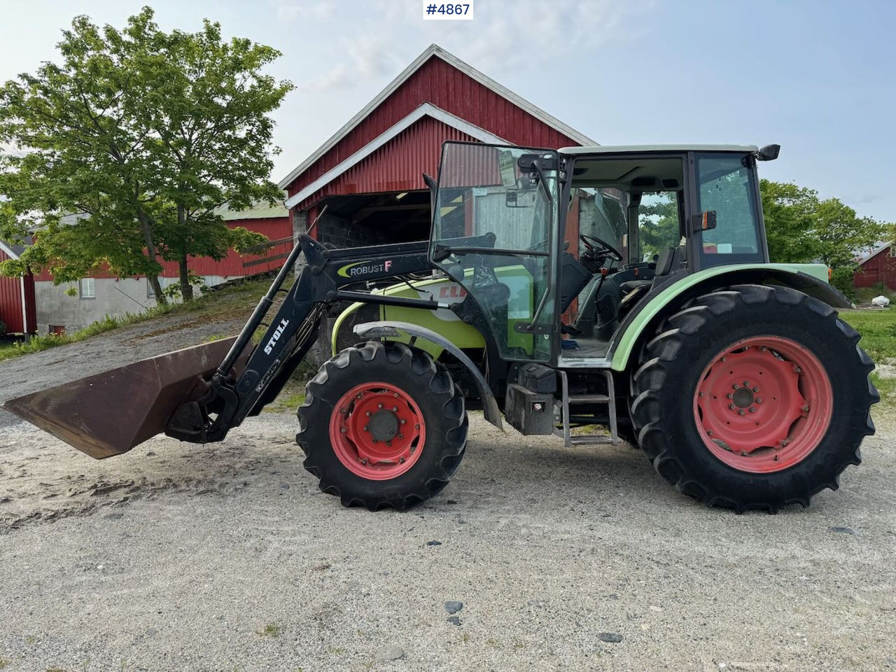 2007 Claas Celtis 446 with front loader, pallet forks, and bucket - Farm tractor: picture 4 2007 Claas Celtis 446 with front loader, pallet forks, and bucket - Farm tractor: picture 4