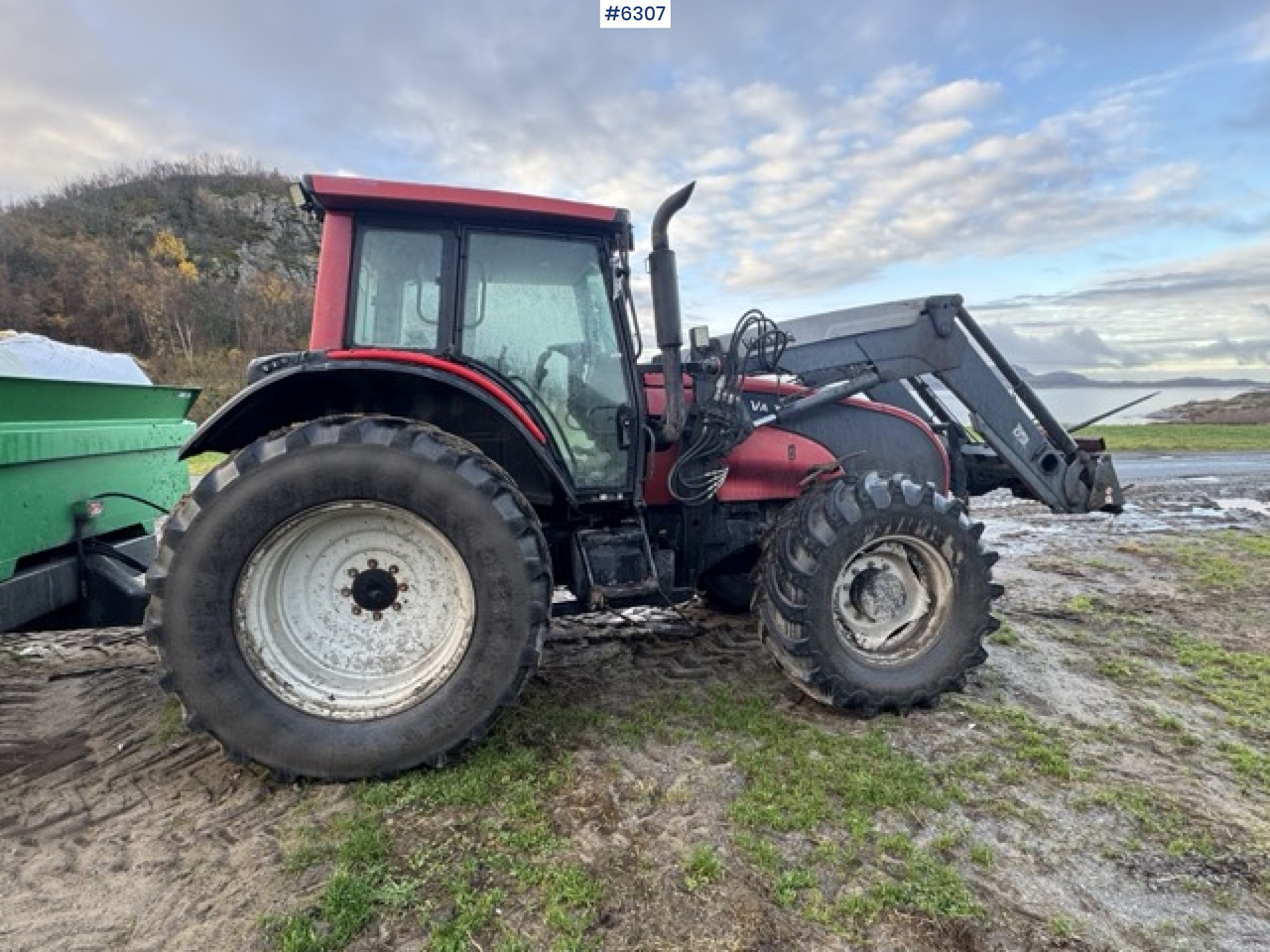 2008 Valtra T190 with front loader and 3rd function. SEE VIDEO! - Farm tractor: picture 5 2008 Valtra T190 with front loader and 3rd function. SEE VIDEO! - Farm tractor: picture 5