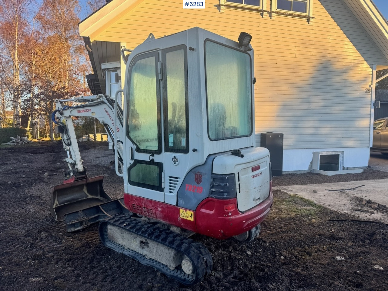 2010 Takeuchi TB219 Mini Excavator with Rototilt and 2 buckets. - Mini excavator: picture 4 2010 Takeuchi TB219 Mini Excavator with Rototilt and 2 buckets. - Mini excavator: picture 4