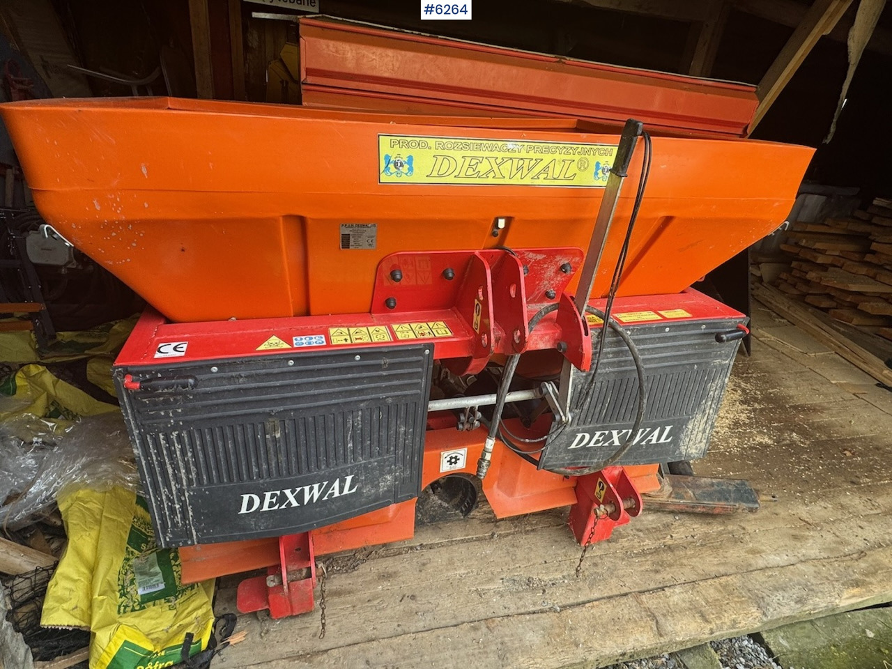 2015 Dexwal Tornado fertilizer spreader - Fertilizer spreader: picture 5 2015 Dexwal Tornado fertilizer spreader - Fertilizer spreader: picture 5