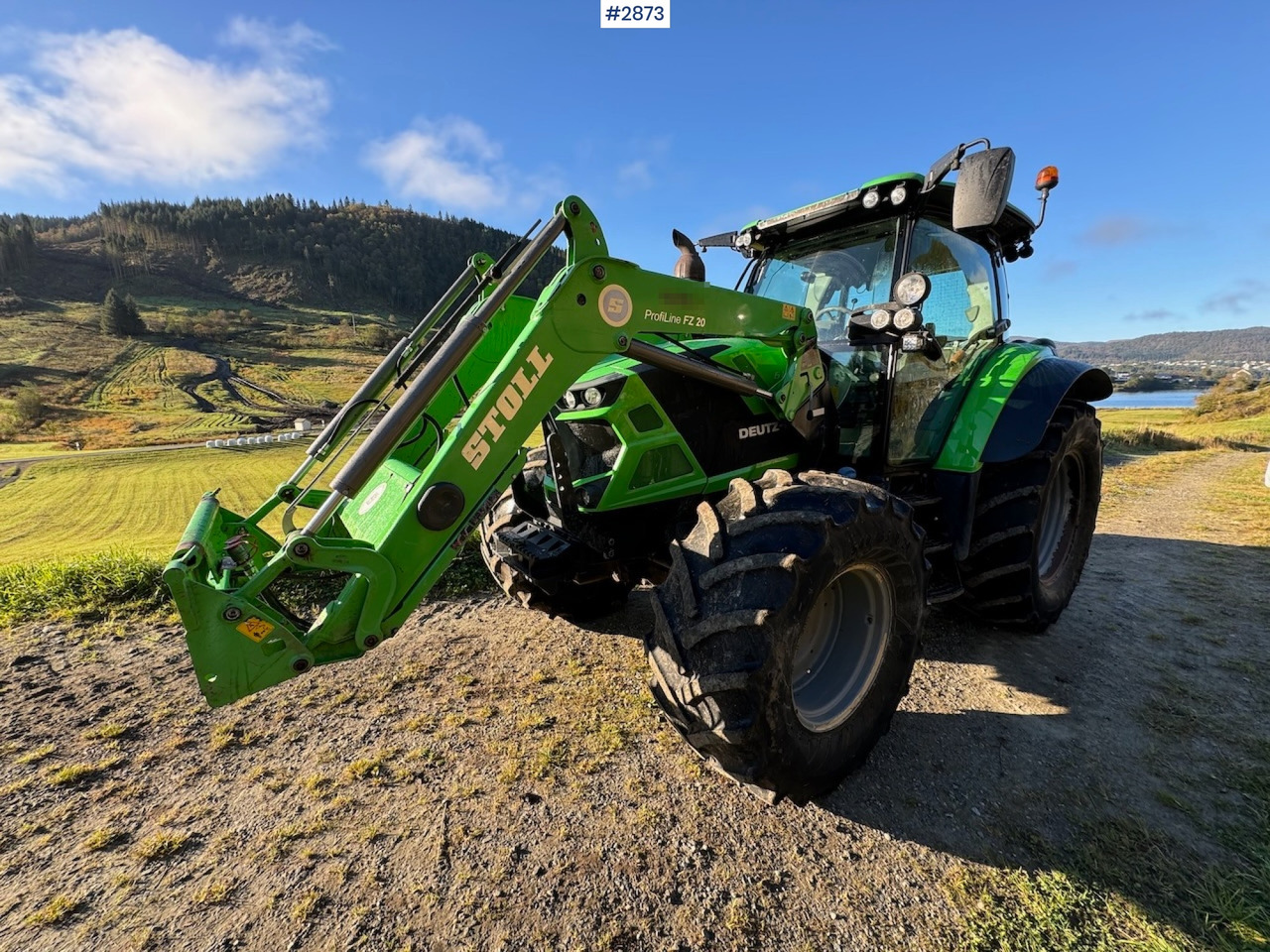 2019 Deutz-Fahr 6120 TV w/front loader and twin wheels - Farm tractor: picture 1 2019 Deutz-Fahr 6120 TV w/front loader and twin wheels - Farm tractor: picture 1