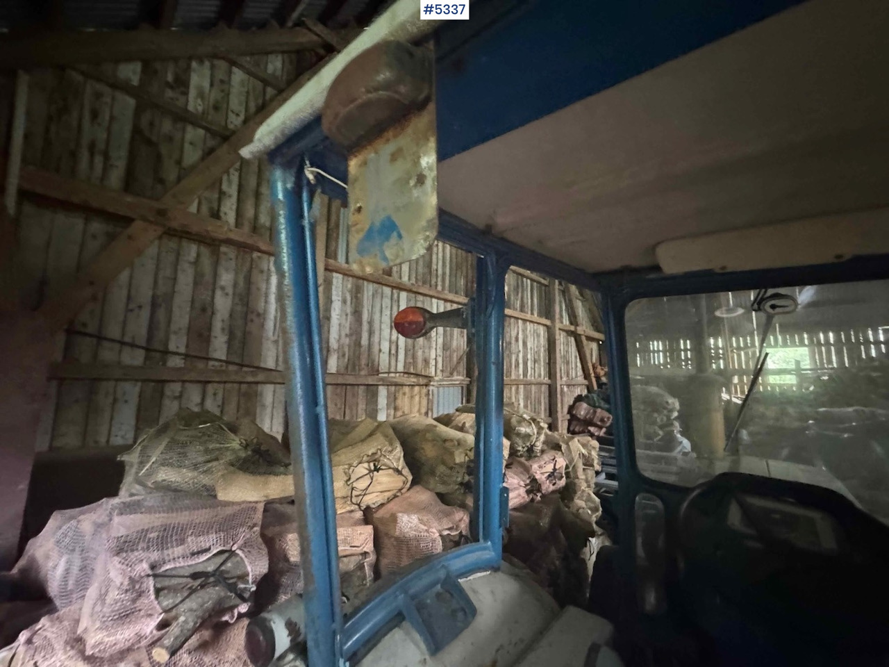 Farm tractor Ford 3000 traktor m/ skuffe: picture 9 Farm tractor Ford 3000 traktor m/ skuffe: picture 9