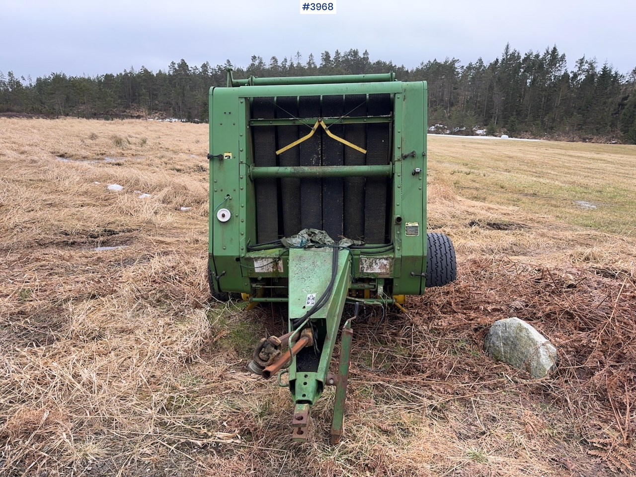 John Deere 545 Round Baler - Tedding equipment: picture 3 John Deere 545 Round Baler - Tedding equipment: picture 3