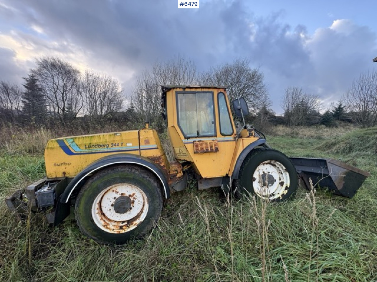 Lundberg 344T Wheel Loader – 1995 Repair object - Wheel loader: picture 1 Lundberg 344T Wheel Loader – 1995 Repair object - Wheel loader: picture 1