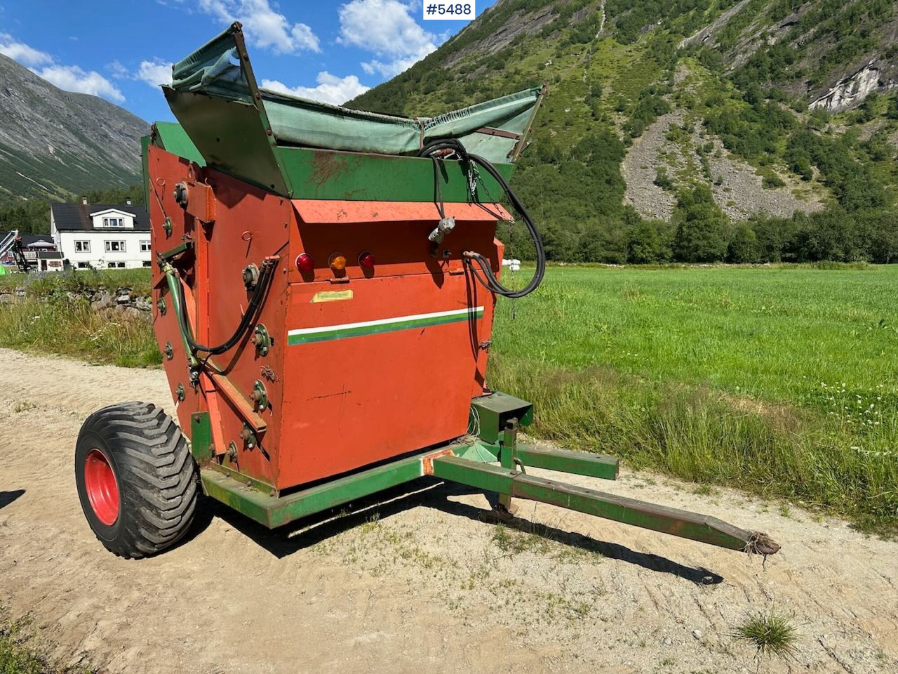 Orkel 1200 Round baler - Tedding equipment: picture 1 Orkel 1200 Round baler - Tedding equipment: picture 1