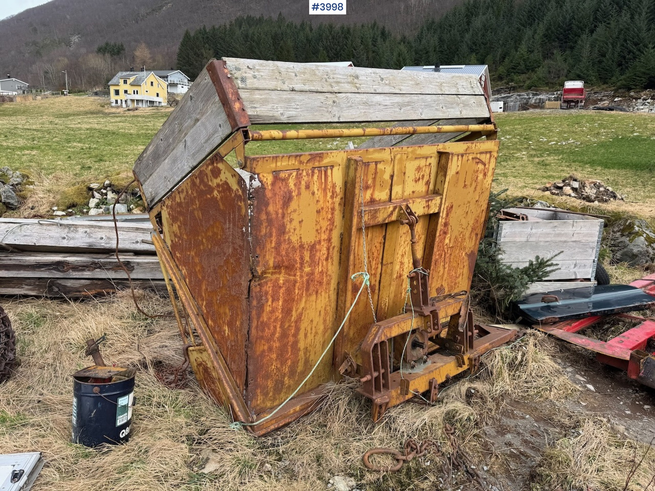 Serigstad Forage harvester with tractor attachment and Voss box - Tedding equipment: picture 2 Serigstad Forage harvester with tractor attachment and Voss box - Tedding equipment: picture 2