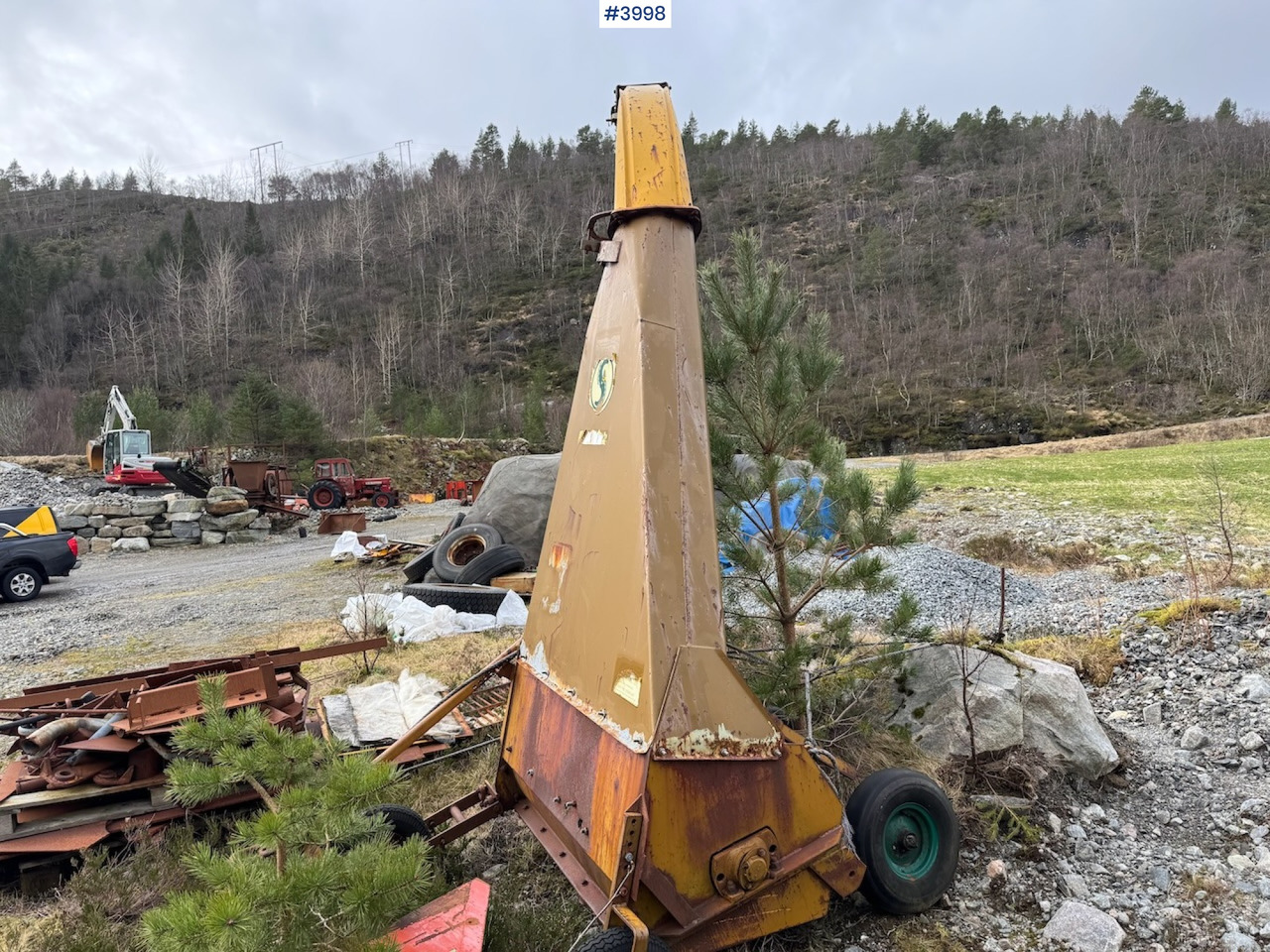 Serigstad Forage harvester with tractor attachment and Voss box - Tedding equipment: picture 3 Serigstad Forage harvester with tractor attachment and Voss box - Tedding equipment: picture 3