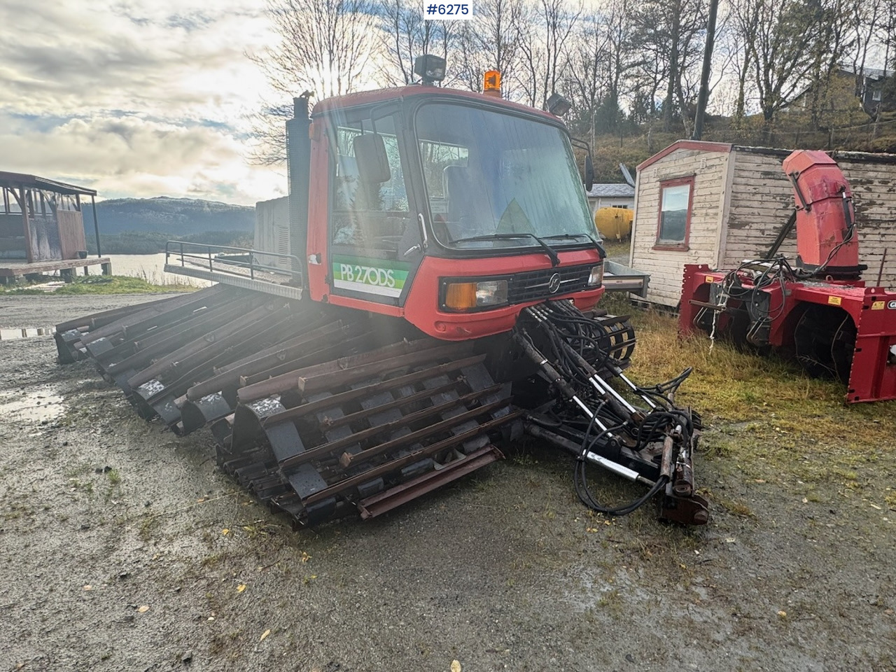 1985 Kässbohrer PB 270DS treadle machine w/ cutters and smoothing board - Utility/ Special vehicle: picture 1 1985 Kässbohrer PB 270DS treadle machine w/ cutters and smoothing board - Utility/ Special vehicle: picture 1