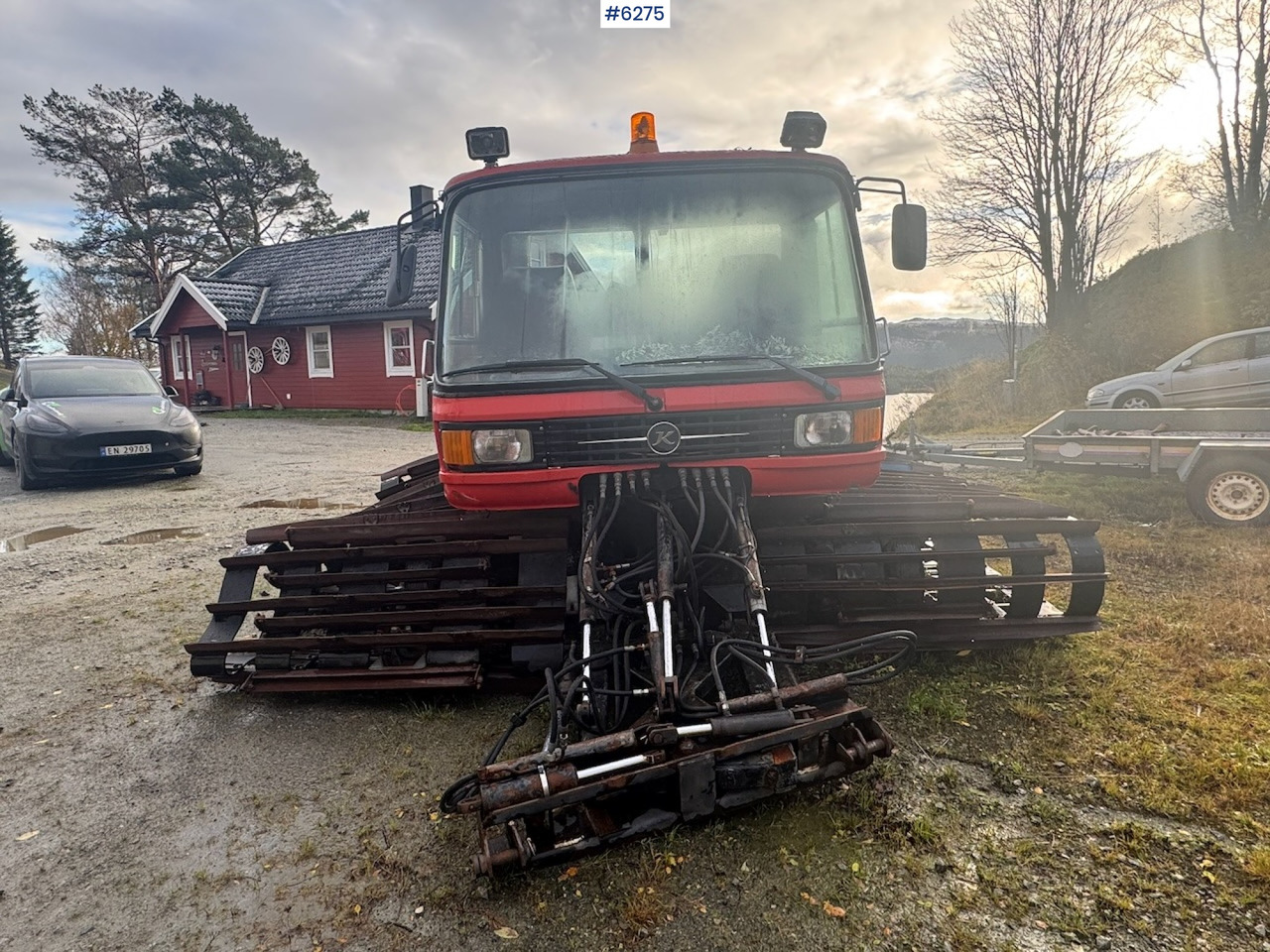 1985 Kässbohrer PB 270DS treadle machine w/ cutters and smoothing board - Utility/ Special vehicle: picture 2 1985 Kässbohrer PB 270DS treadle machine w/ cutters and smoothing board - Utility/ Special vehicle: picture 2