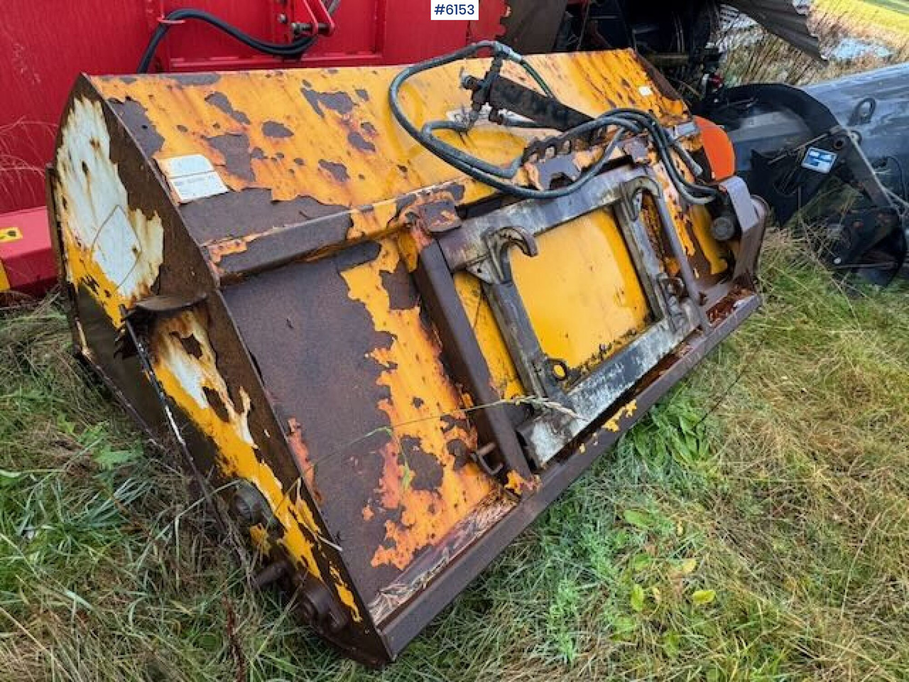 Utility/ Special vehicle 2012 Dalen 2034 sand spreader: picture 11